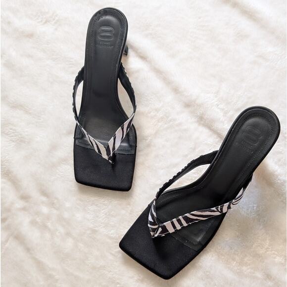 NWOT 8 By Yoox Black Animal Print Leather Heeled Flip-Flop Sandals, size EU39 - Picture 2 of 6